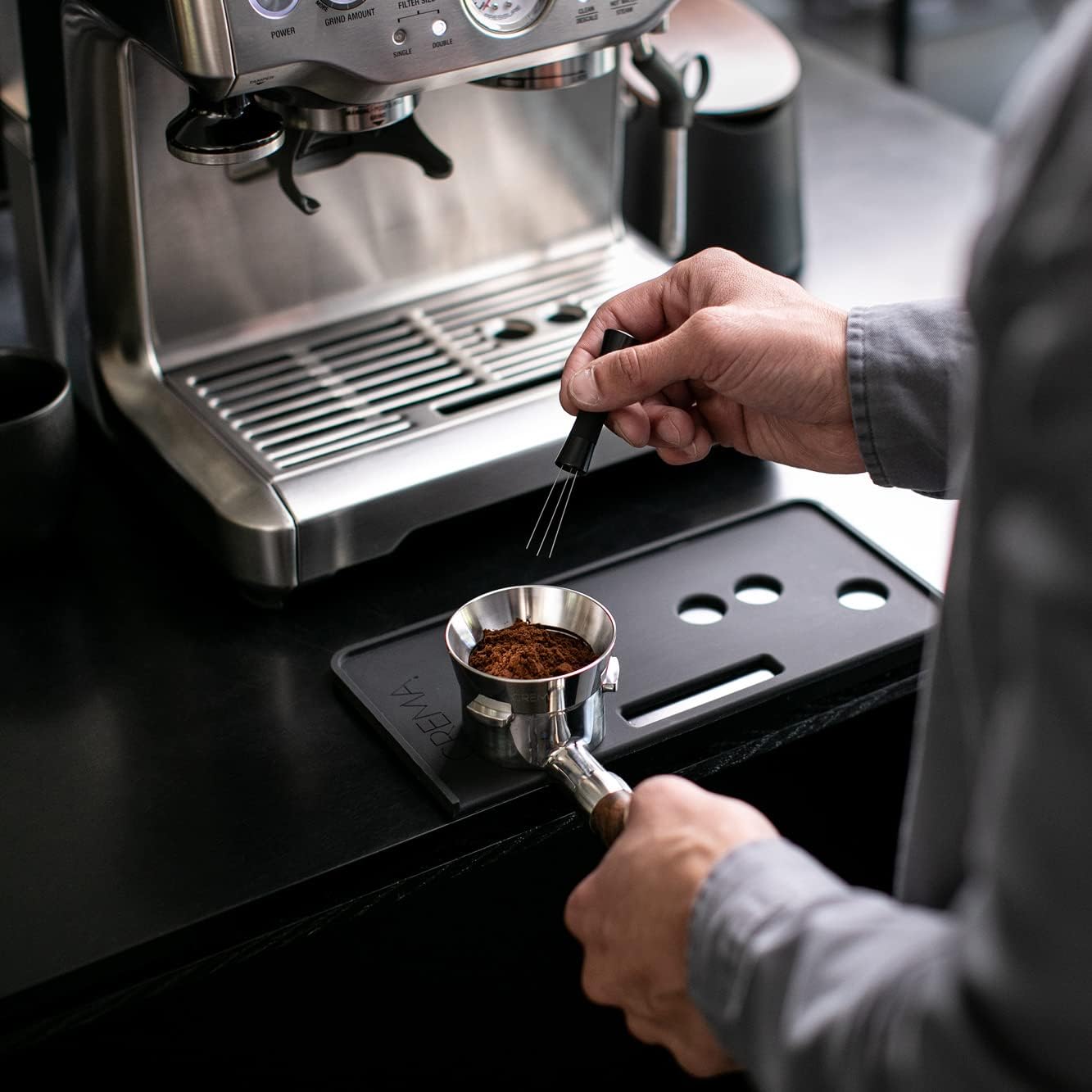 Crema WDT Tool in White/Black/Silver