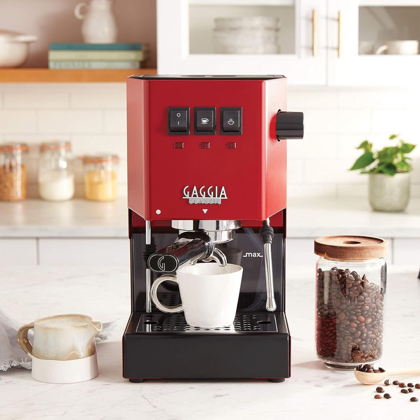 Gaggia Classic Pro Espresso Machine – Cherry Red
